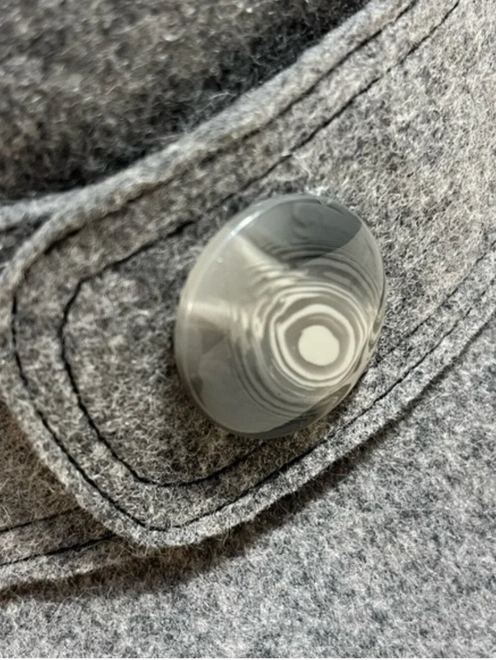 Vintage Womens Gray Wool Cloche Hat with Decorative Button